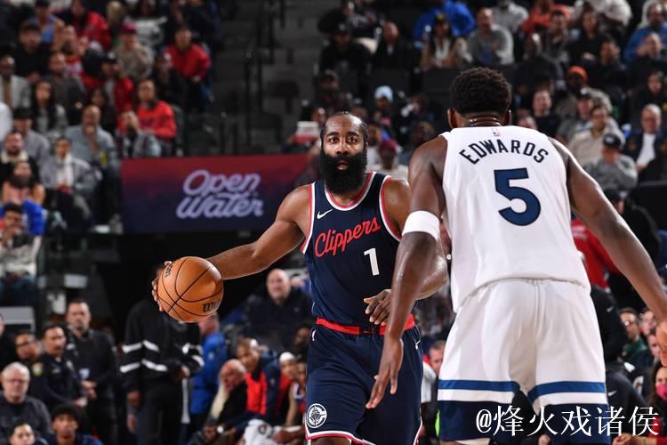 兰德尔狂揽20分哈登状态低迷 森林狼终结快船主场9连胜